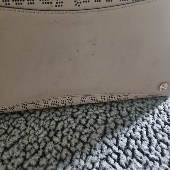 Handbag - Picture 2 of 5